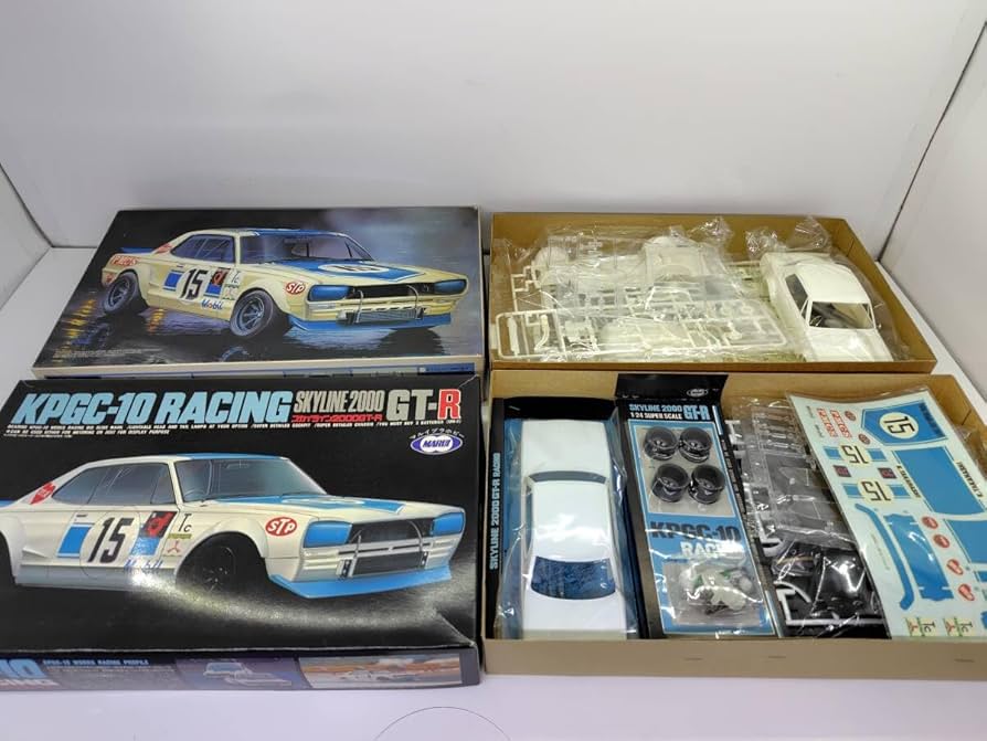 Amazon.co.jp: 1/24ハコスカ GT−Rレーシング50勝車 フジミ製