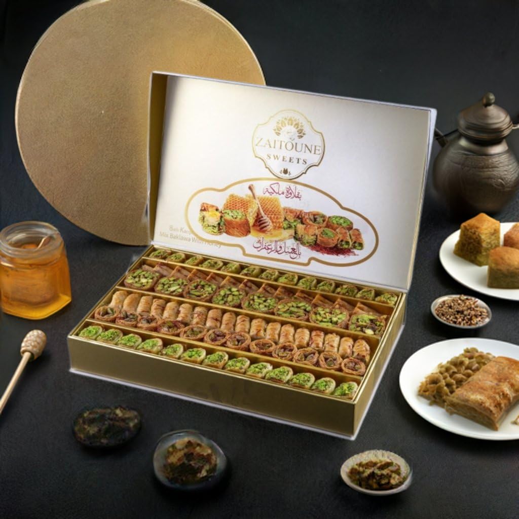 Zaitoune - Premium Mix Baklava with Honey - Gift Box - (2.2 lb | 1 kg)