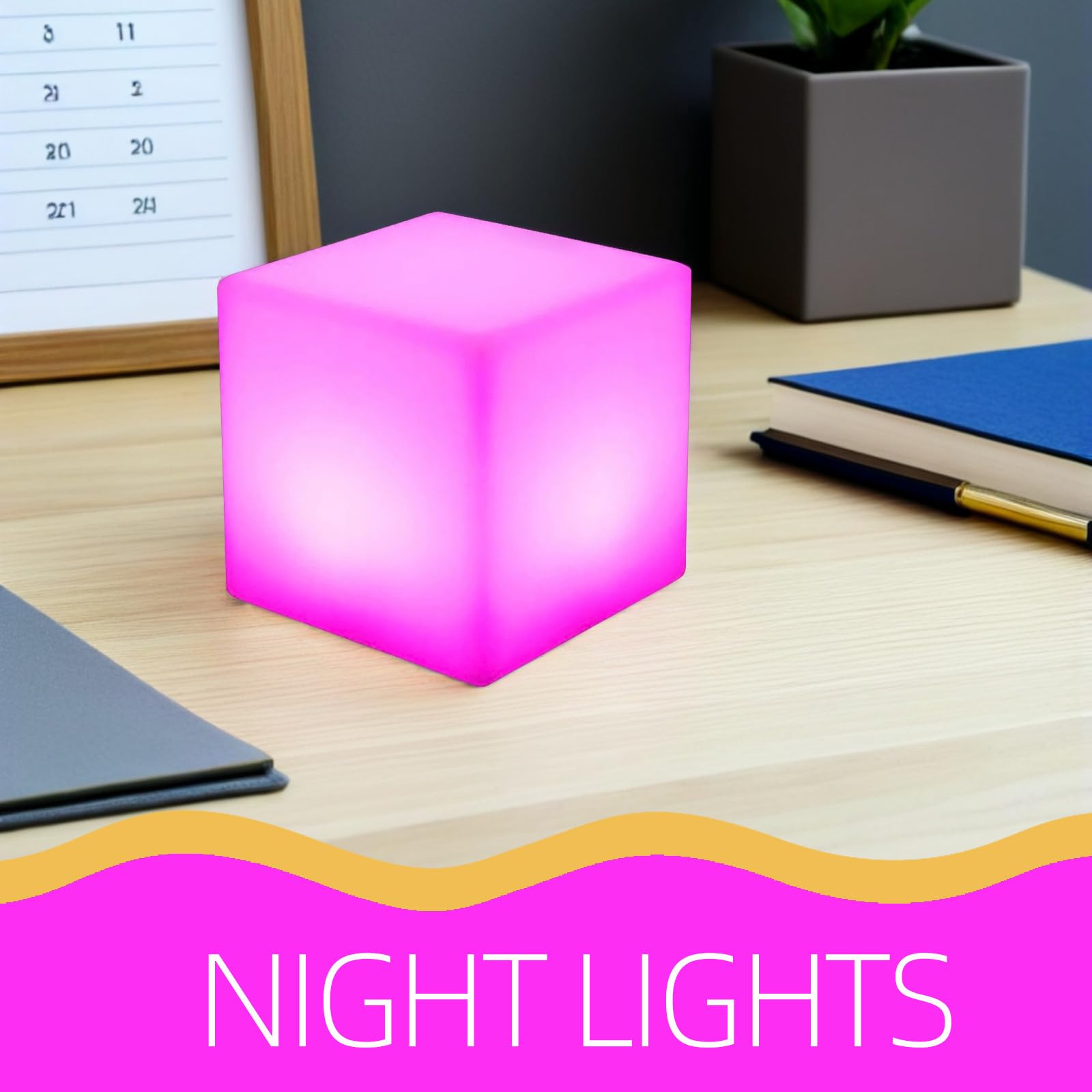 Holibanna LED Würfellampe 10cm Quadratisch aus Pe Material USB Aufladbar 16 Farben Vielseitige Außenleuchte und Dekorationslicht für Terrasse und Garten Zufällige Farbe
