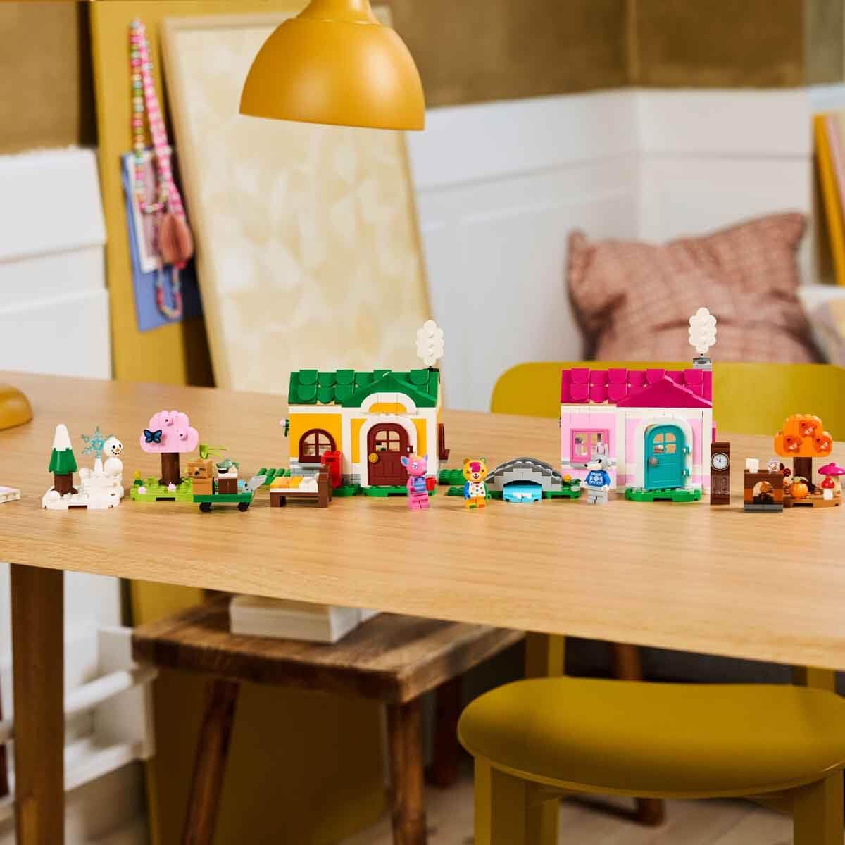 LEGO Animal Crossing Les Maisons Créatives : au Gré des Saisons - Jouet 2-en-1 - Minifigurines de Miro, Rosanne & Pierrot - 2 Maquettes de Maison - Cadeau Fille, Garçon, Fans de Jeux Vidéo 7 ans 77057