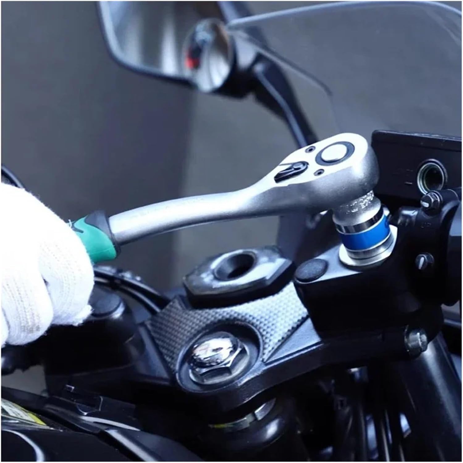 24/72 Tooth Quick Ratchet Wrench 1/2 1/4 3/8 3 Size Flying Wrenches Two-way Socket Wrench Repair Tools Compatible With Compatible With Vehicle Bicycle(72 tooth 1-4)