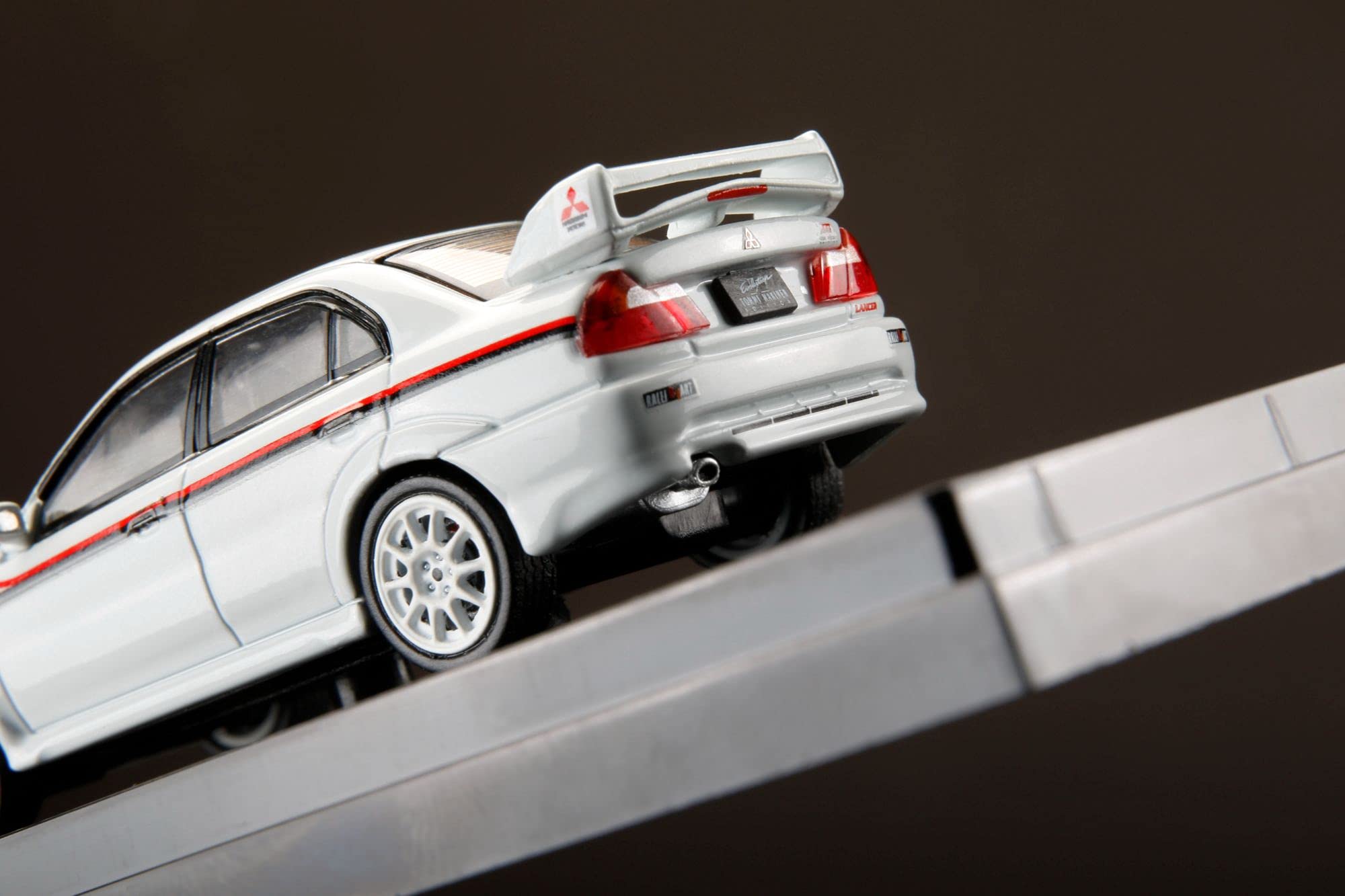Amazon | Hobby JAPAN 1/64 三菱ランサーエボリューション6 (T.M.E.