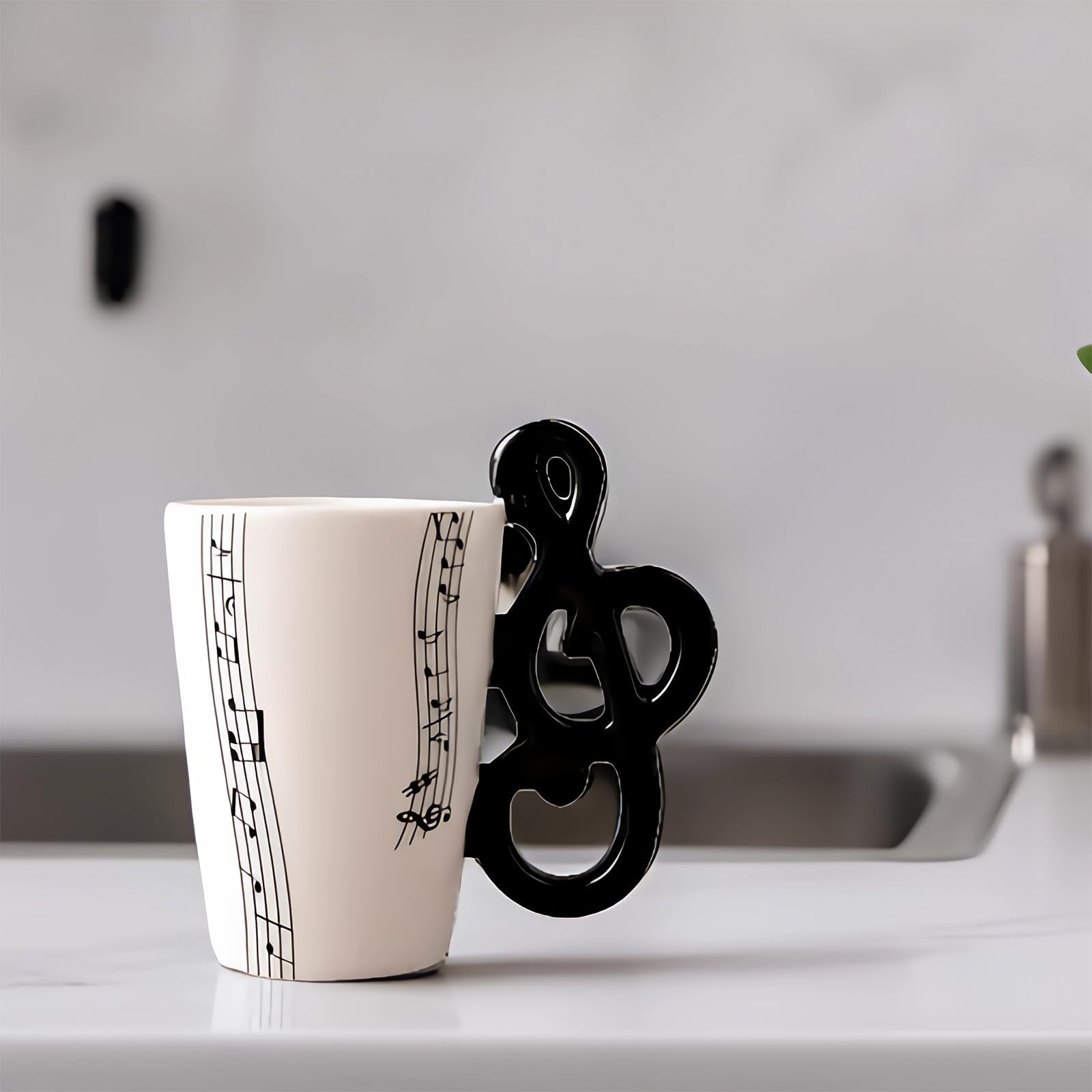 Mug - Meilleure Musicienne - Noir - Céramique - 325 Ml - Résistant Lave- Vaisselle Et Micro-onde - Maison