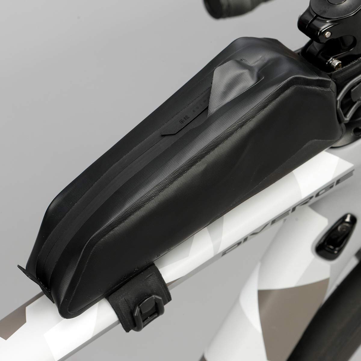 Roswheel Road Top Tube Bag Small, Black, 0.5 Litres - Image 3