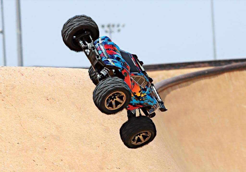 Amazon.co.jp: Traxxas 670764ORNG Rustler 4x4 Vxl:1/10スケール