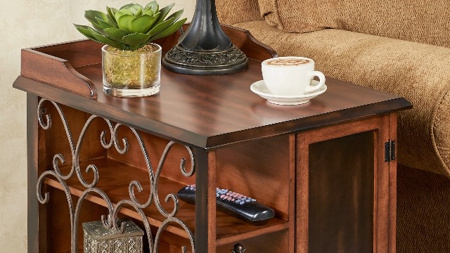 Amazon.com: Touch of Class Ashburn Regal Walnut Accent End Table