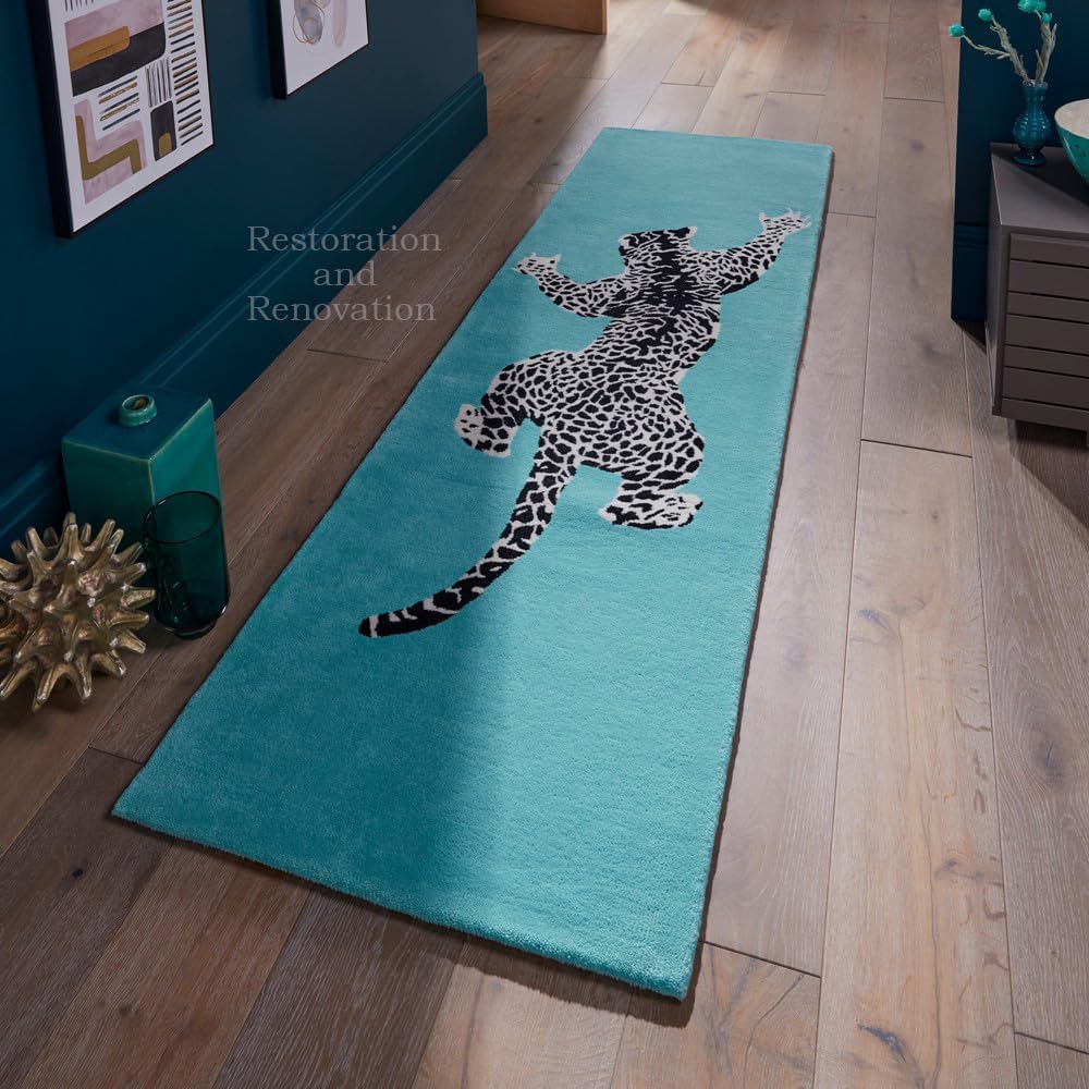 Restoration and Renovation Climbing Jaguar Modern Handmade Wool Rug for Living Room, Bedroom and Dining Room (Light Blue, 2.6' x 8')