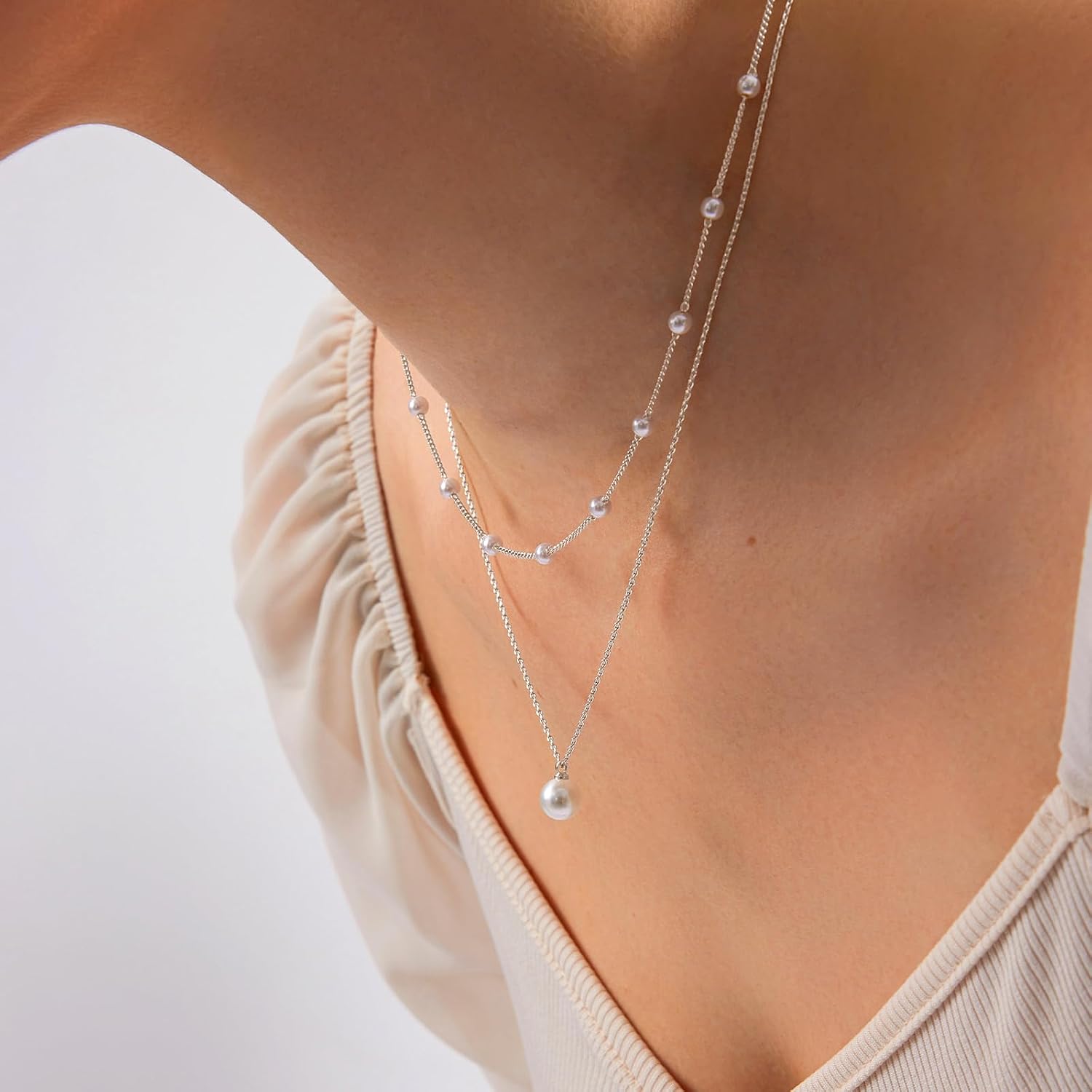 Zeffy Gold Pearl Necklace for Women, Dainty 14K Gold/Silve Plated Layered Pearl Choker Pearl Earrings Pearl Bracelets Wedding Trendy Gold Jewelry Set for Women Gifts