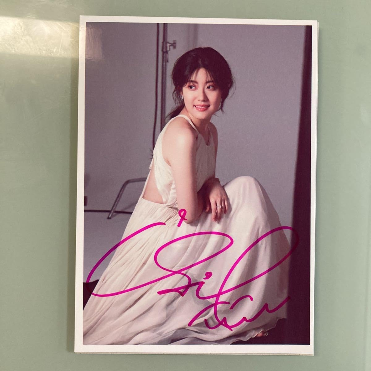 Amazon.co.jp: ナムジヒョン直筆サイン入り2Lサイズ写真…Nam Ji-hyun 