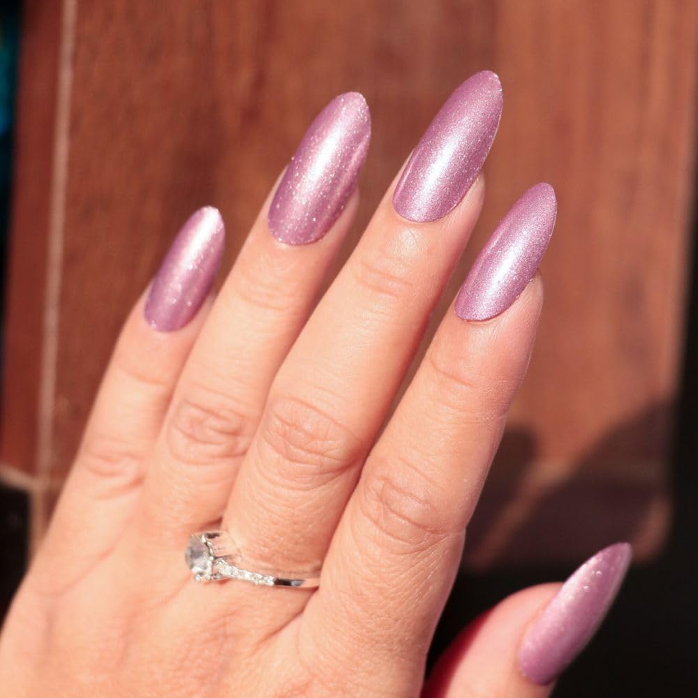 DeBelle Gel Nail Lacquer Finish Adorable Amelia(Purple with Pink Glitter), 8 Ml-Enriched With Natural Seaweed Extract, Cruelty Free, 21 Free Formula - Image 7 thumbnail
