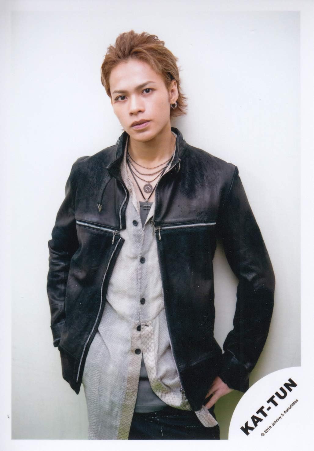 Amazon Kat Tun 公式生写真 上田竜也 Ka アイドル 芸能人グッズ 通販