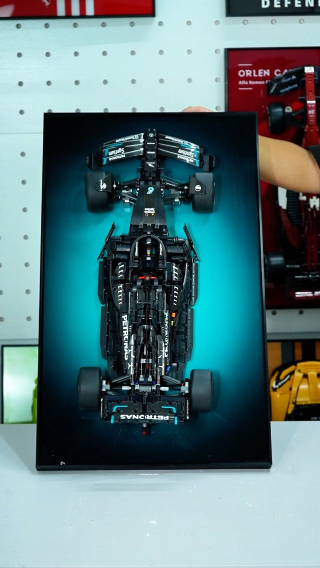 Amazon.co.jp: BrickBangレゴテクニック Ferrari SF-24 F1 Car42207