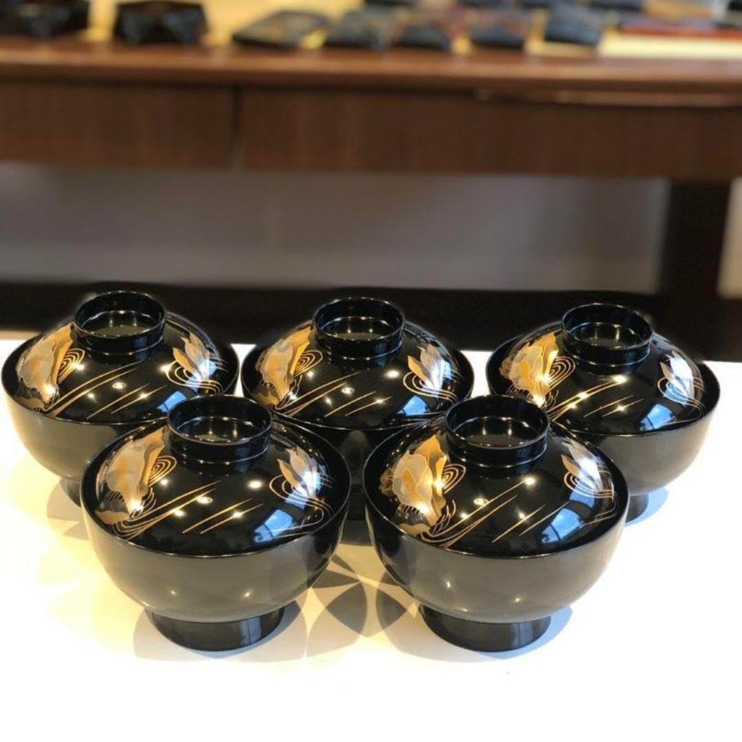 【訳あり】木製漆塗　水芭蕉磨き蒔絵吸い物椀　黒　５客組 Amazon.co.jp: 木製漆塗 水芭蕉磨き蒔絵吸い物椀 黒 5客組