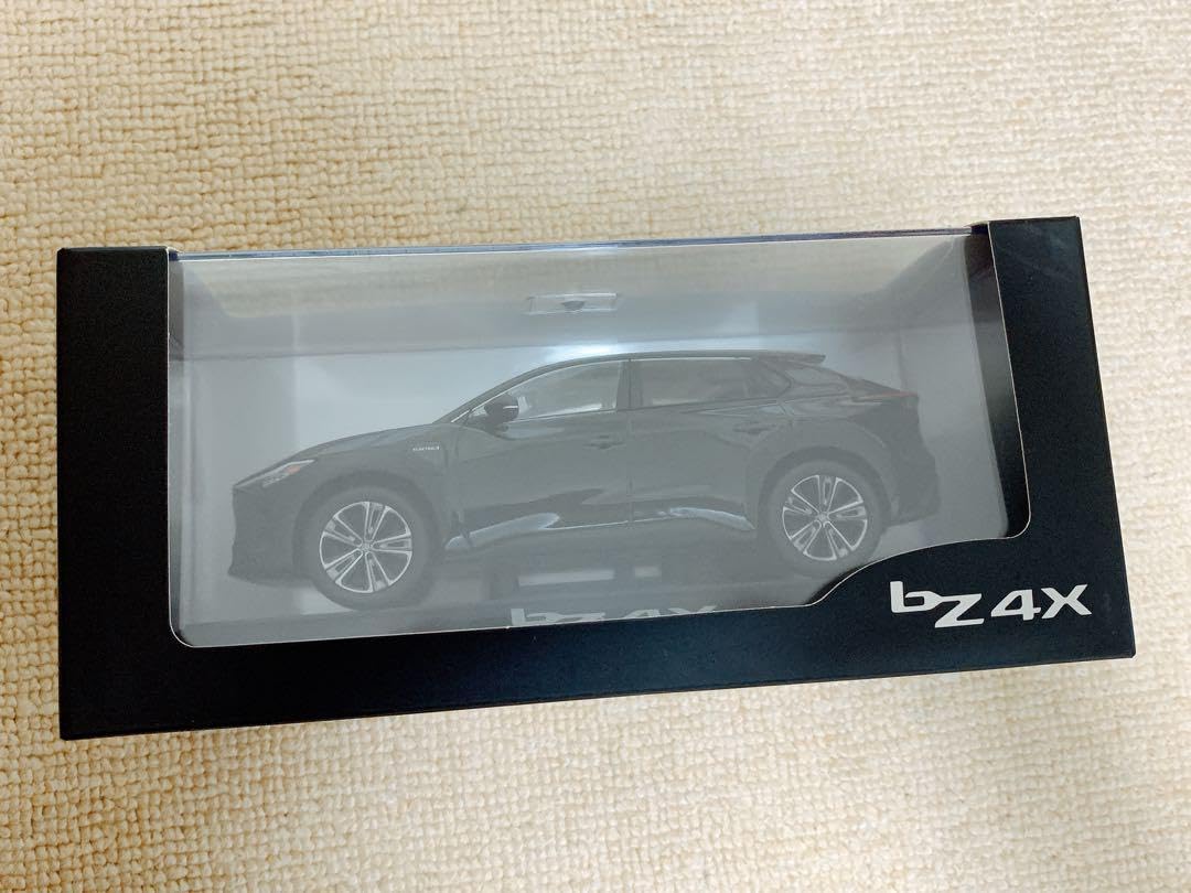 Amazon.co.jp: トヨタ bZ4X カラーサンプルミニカー ブラック : おもちゃ