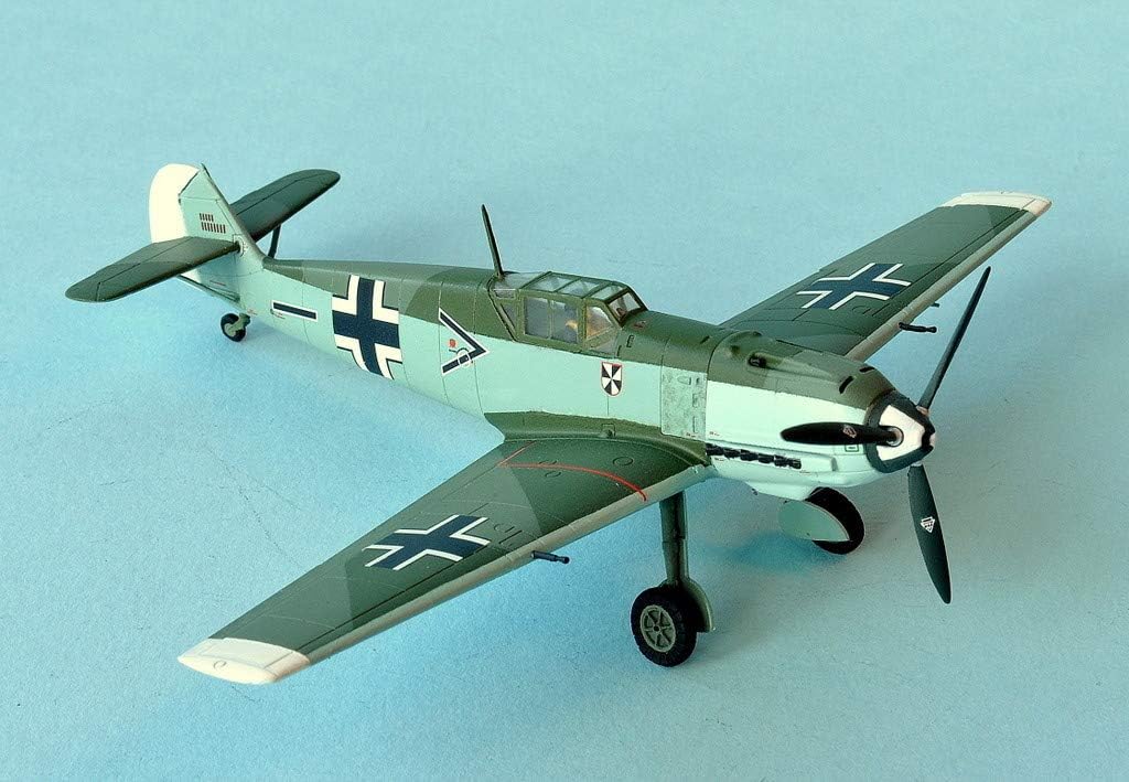 Airfix Model Set, A01008B Messerschmitt Bf109E-4 Model Building Kit, Kits De Avión Modelo De Plástico Para Adultos Y Niños Mayores De 8 Años, El Juego Incluye Bebederos Y Calcomanías