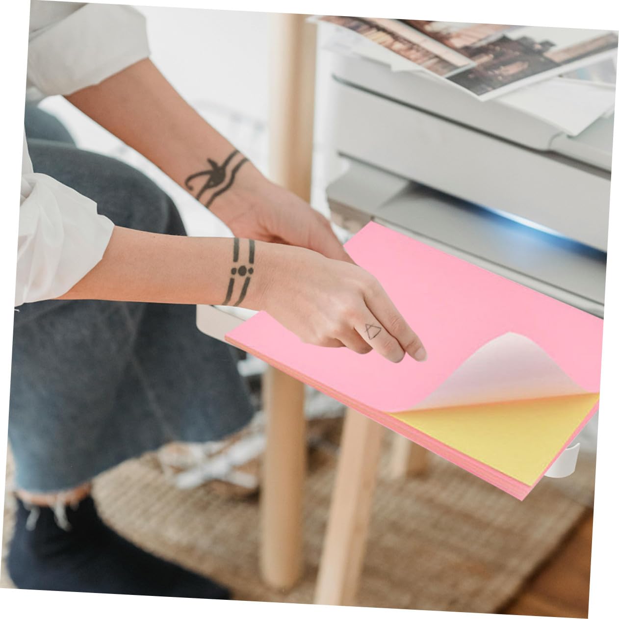 100 Pezzi Carta Colorata Etichette Autoadesive Stampabili per Classificazione e Laser Facile Staccare e Applicare Adesivi per Organizzazione Ufficio e DIY
