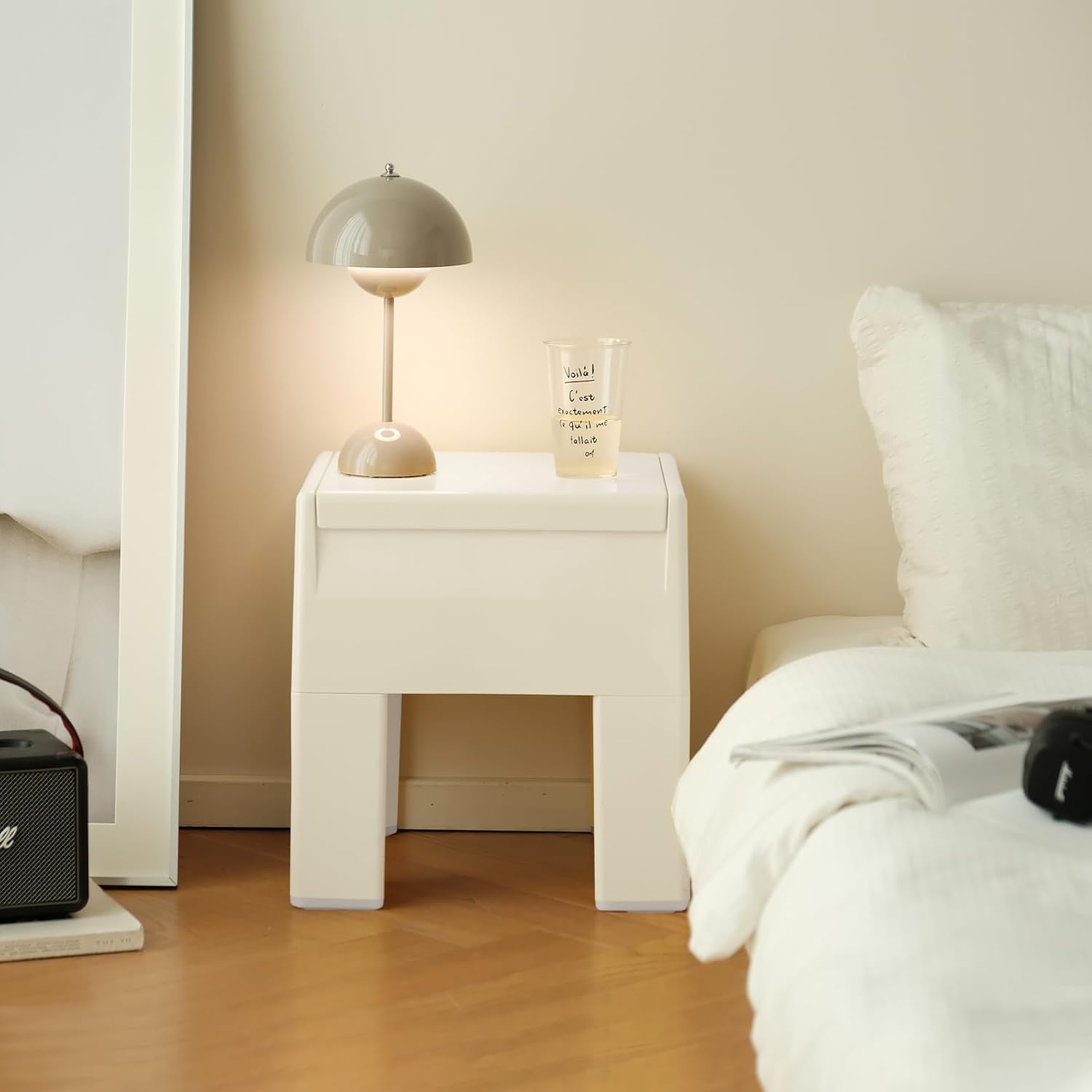 Nightstand Bedside with Storage Space, Multifunctional Colorful Plastic End Table Small Side Table for Bedroom, Dorm and Small Spaces, Easy Assembly(14.7" D x 11.8" W x 15.8" H, White)