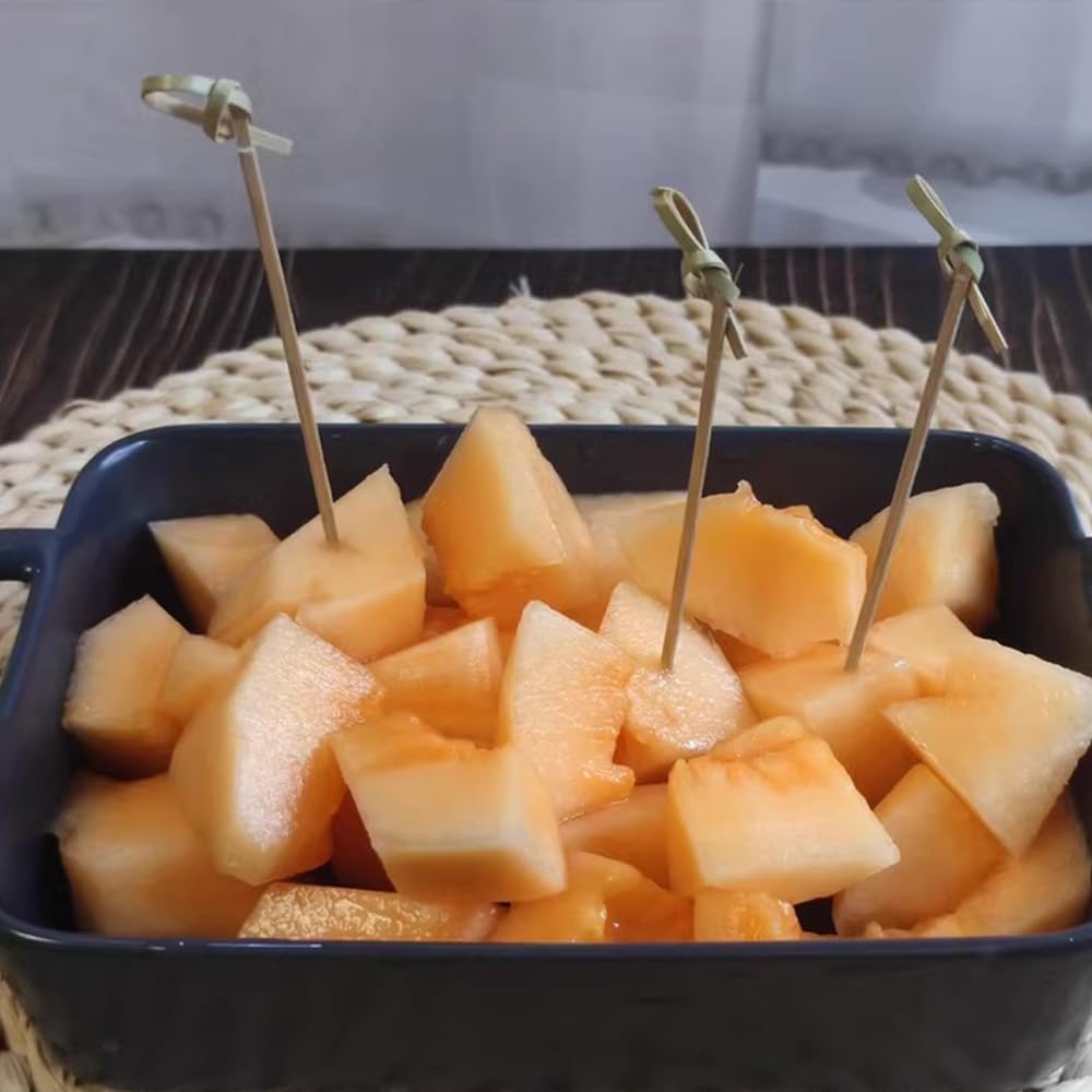 2000 Pcs 3.5 - Inch Cocktail Bamboo Skewers: Essential for Party Bars, Home Mixology & Restaurant Drinks