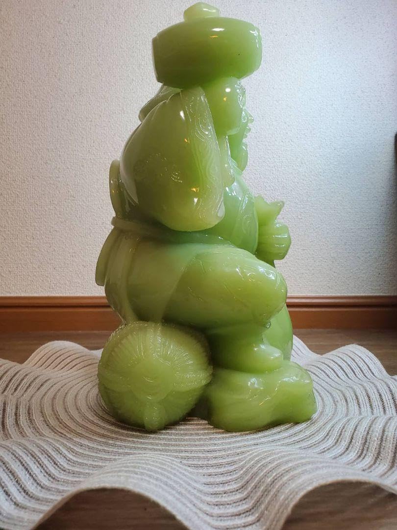 翡翠 彫り物 骨董品 縁起物