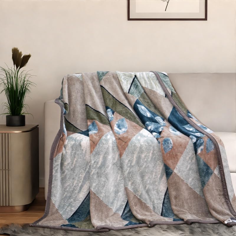 Image of Florida Hazel Fleece Double Size Blankets Super Soft Flannel Fuzzy Blanket for Double Bed with Custom Prints 240 x 245 cm