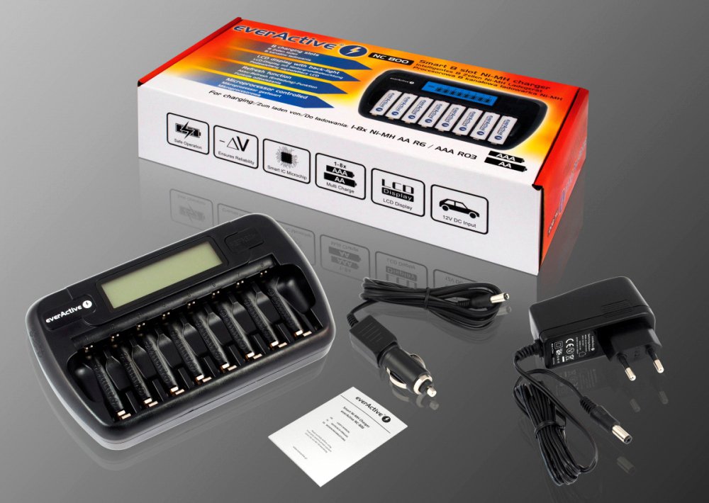 EverActive – NC de 800 Chargeur 8 x Chargeur de batteries Batterie Chargeur Universel AA AAA R6 R03