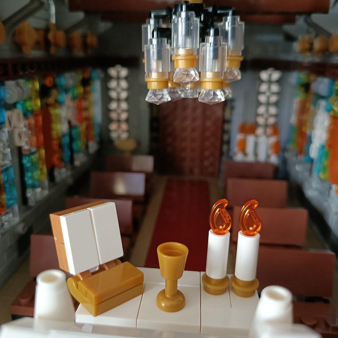 Winterdorf Kathedrale Architektur Bausteine mit verschneiten roten Dach, Uhrenturm, Weihnachten Modulares Haus Bau Gebäude Geschenke für Erwachsene zum Bauen, 3987 Teile Modulare Gebäude MOC-23856