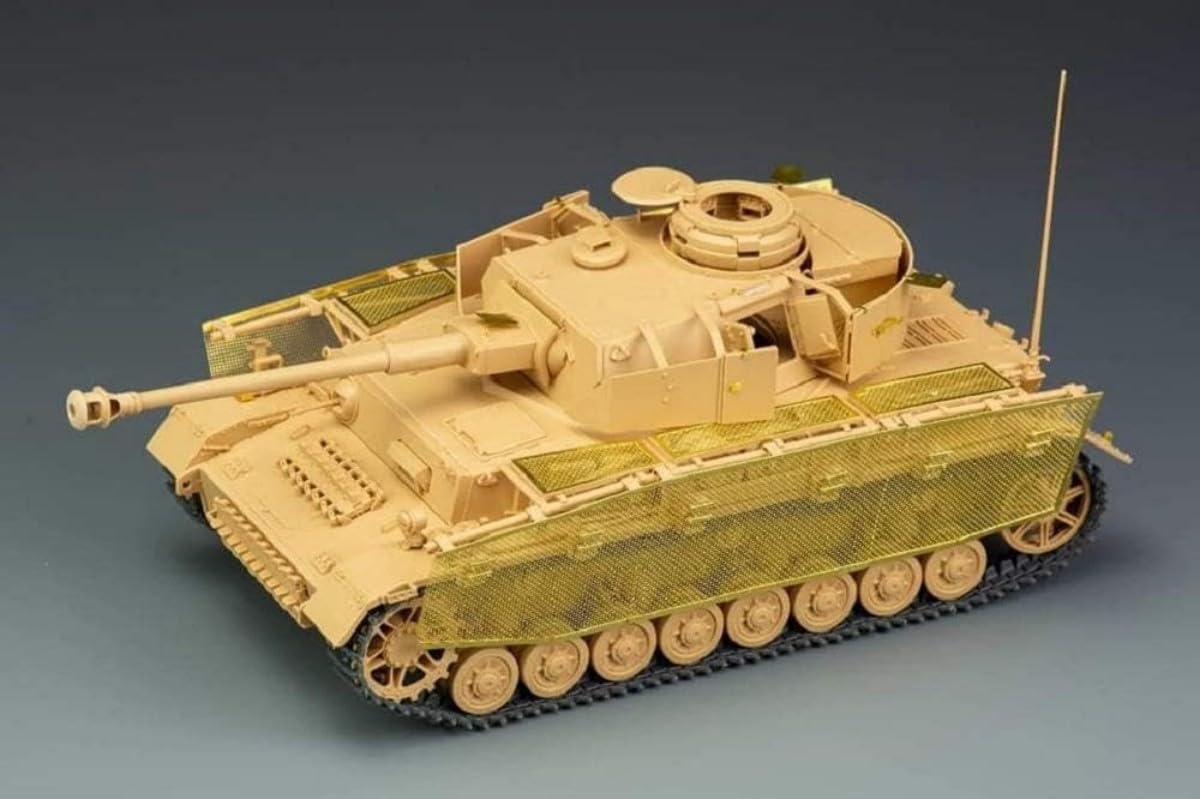 Amazon | ライフィールドモデル 1/35 ドイツ軍 4号戦車 J型 後期型
