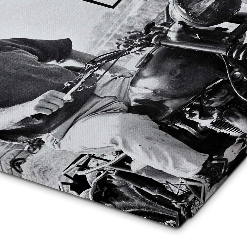 Posterlounge Steve McQueen in Gesprengte Ketten Leinwandbild | 60 x 90 cm von Celebrity Collection Schwarz-Weiß Wandbilder Wanddeko