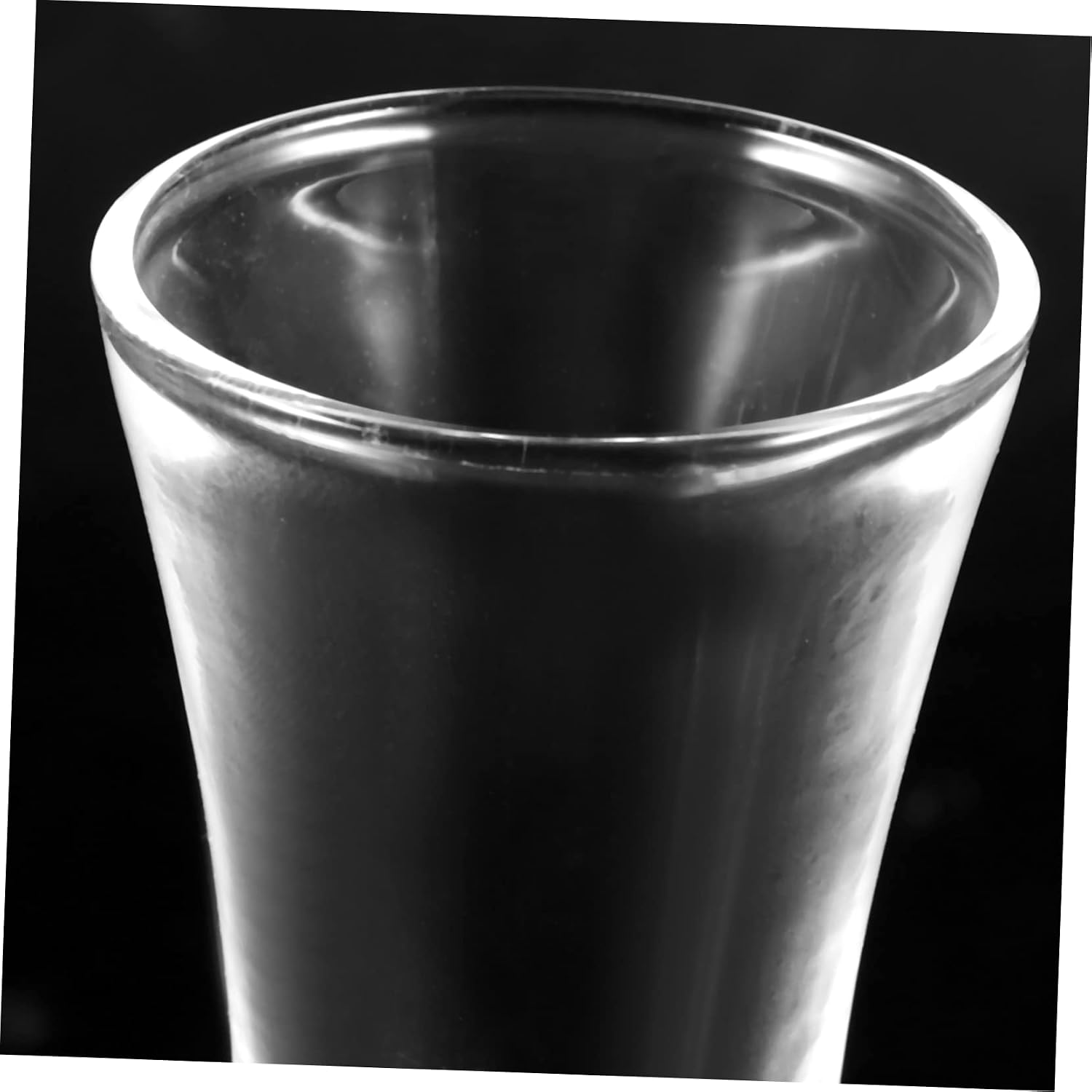 ULTECHNOVO 6pcs Clear Cocktail Goblet with Stemmed Liquor Glasses for Home Bar Elegant Vintage Flutes for Tequila Wine and Party Drinks Stable and Safe Drinking Cups