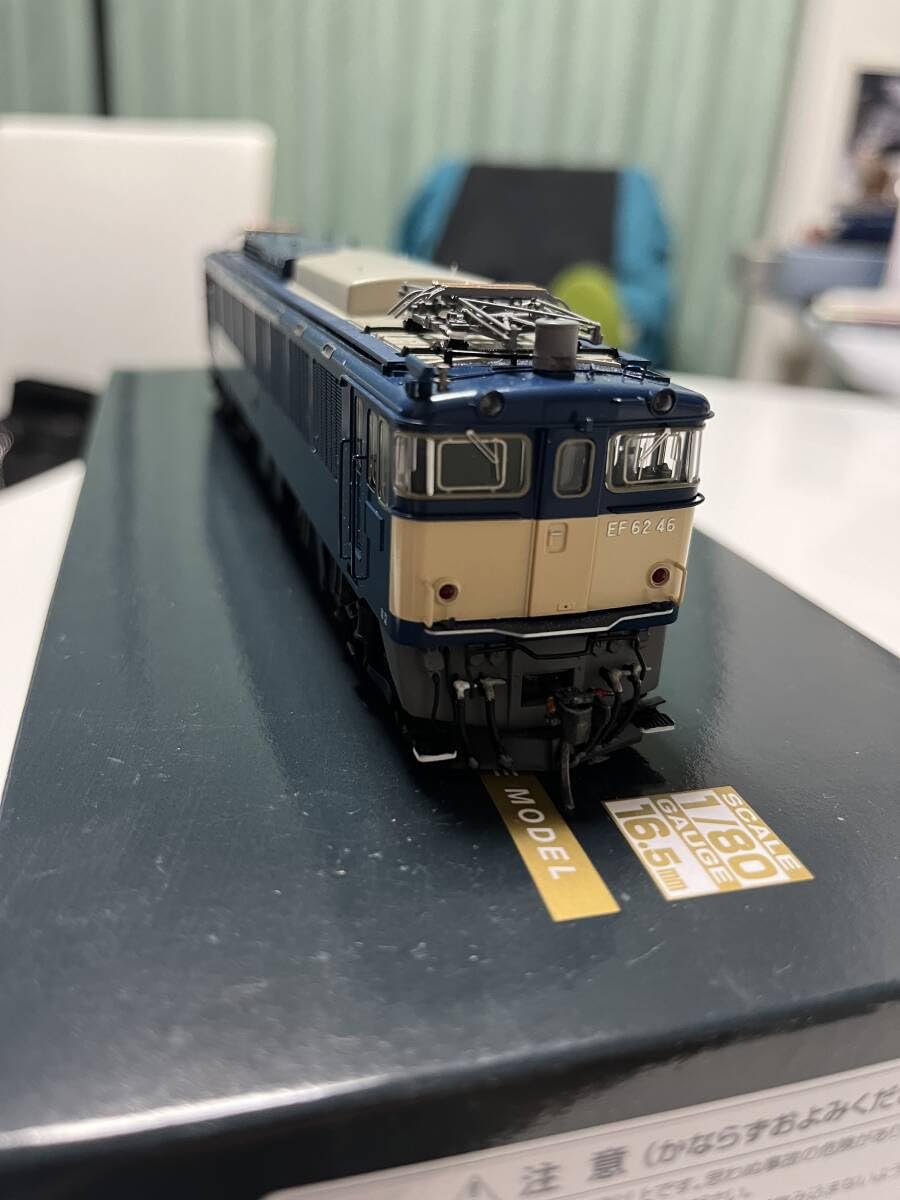 Amazon | HOゲージ EF62 2次形 ージモデル 篠ノ井機関区 | プラモデル 通販
