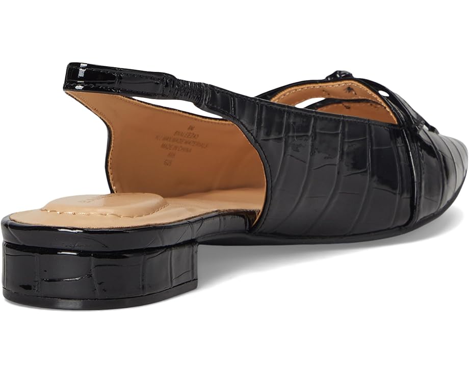 Bandolino Aleeza - Back View