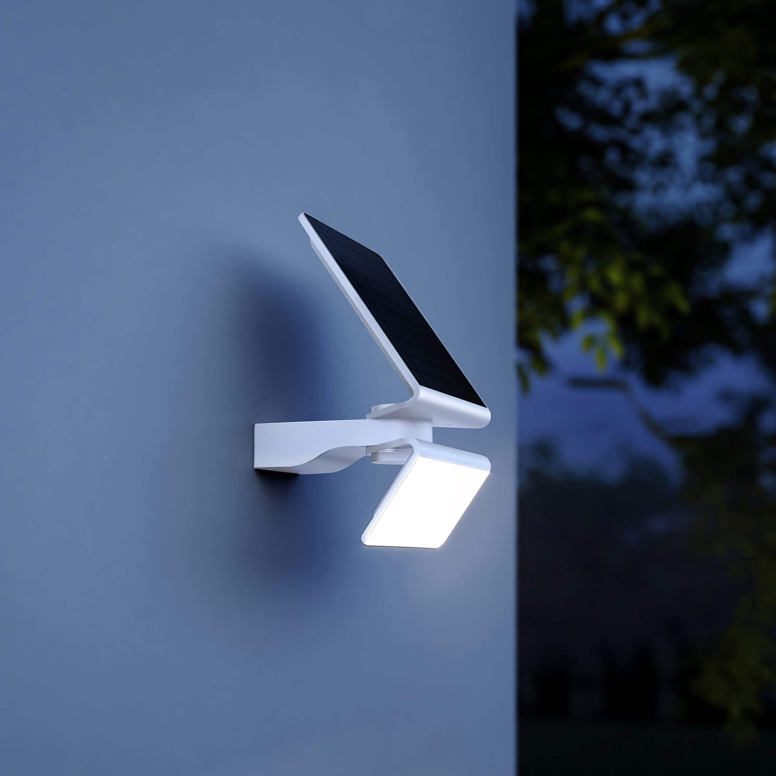 Steinel LED Solarleuchte XSolar L-S ONE weiß, Wandlampe & LED Solar Leuchte XSolar LH-N anthrazit, Dämmerungsschalter, 1100 mAh LiFe-Akku, inkl. beleuchtete Hausnummer