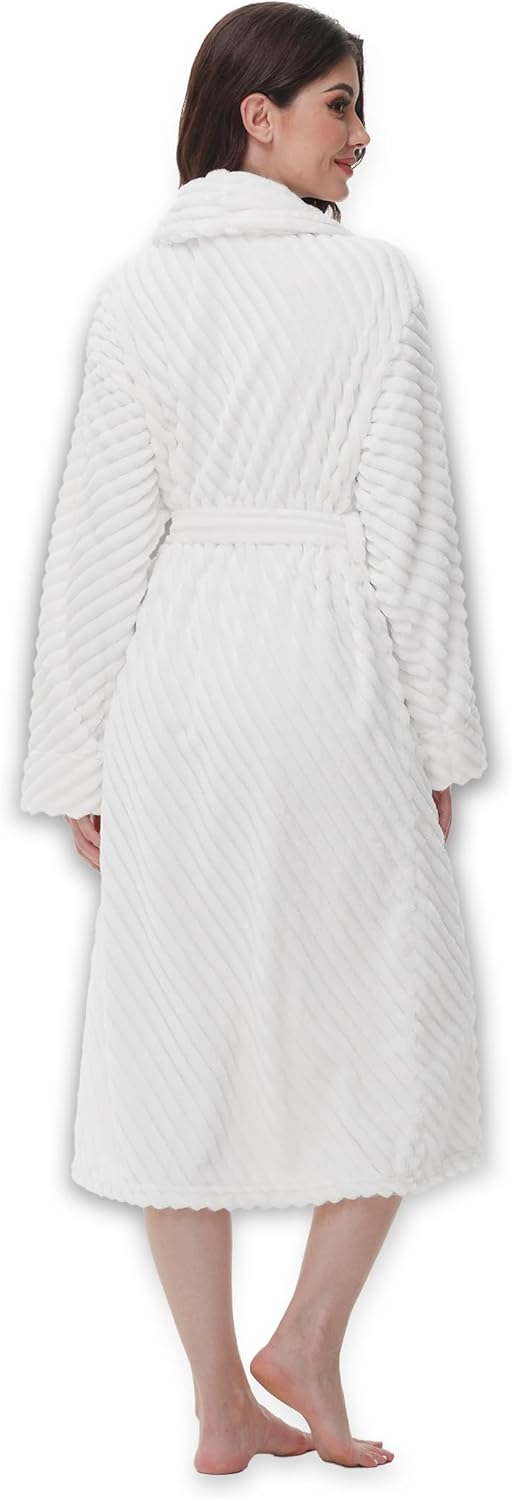 Yurhap Premium Robes for Women - Super Soft Cozy Fleece Womens Robe Plush Long Bathrobe - Image 2