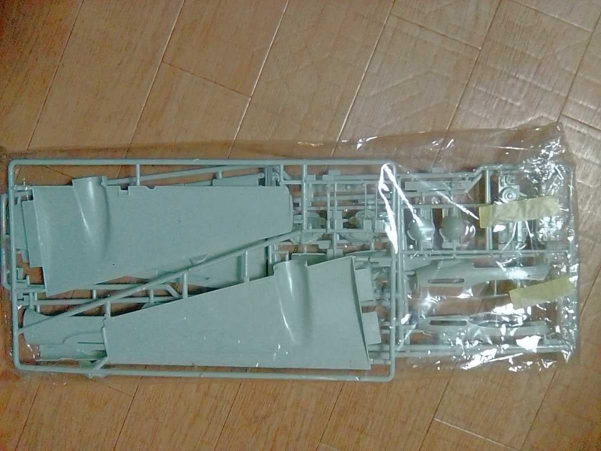 Amazon | Revell レベル 1/32 メッサーシュミット Bf-110G-4 あり