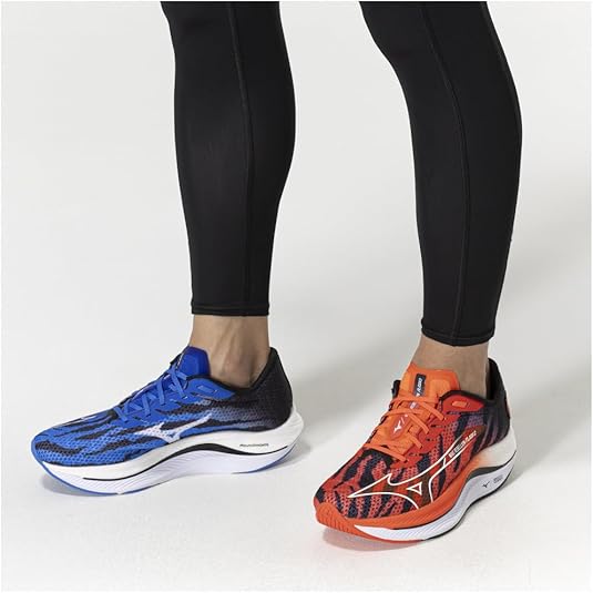 Amazon | [ミズノ] ランニングシューズ ウエーブリベリオン フラッシュ