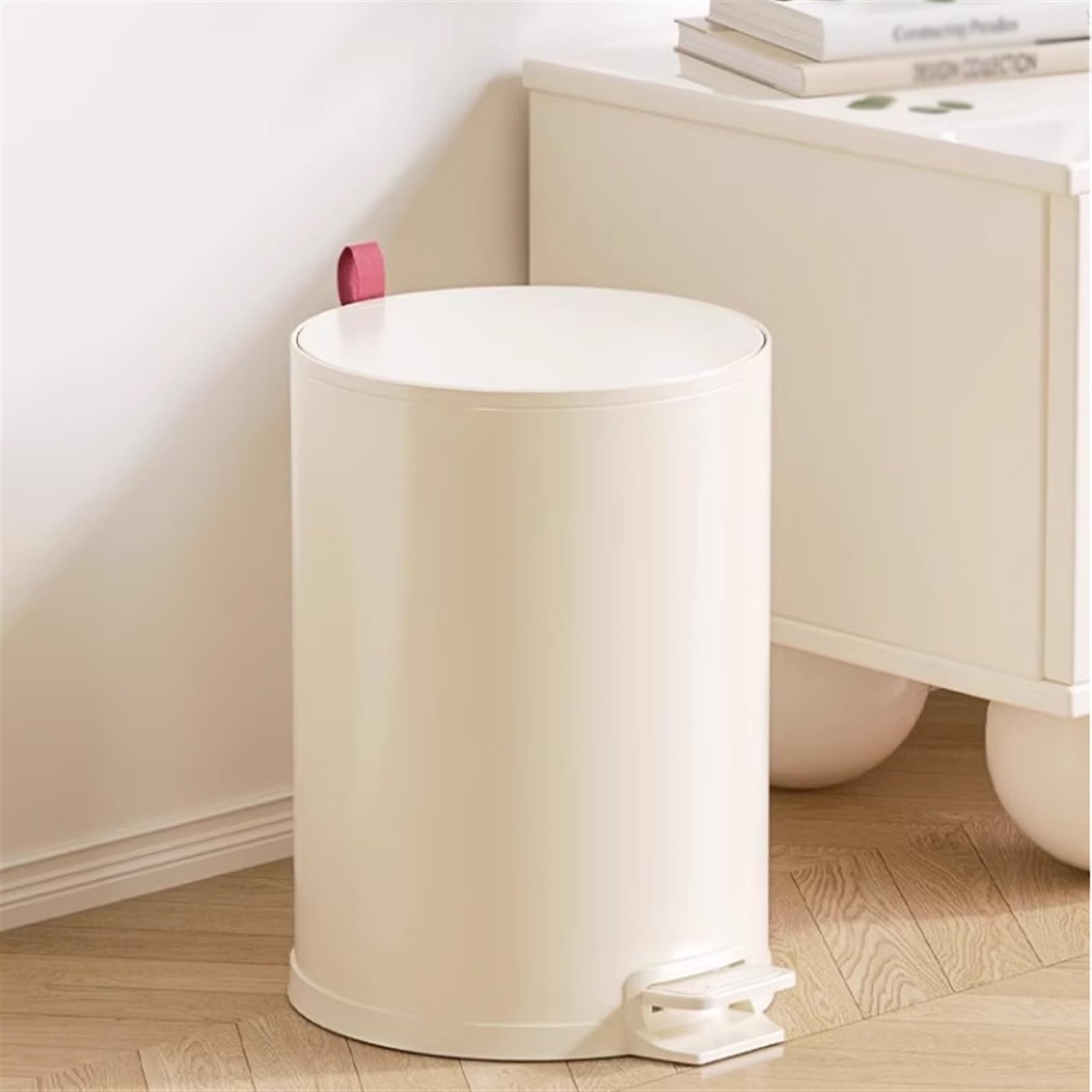 Waste Paper Basket okrągły kosz na śmieci ze stali nierdzewnej (8/10/15 litrów), z pokrywką z delikatnym mechanizmem zamykającym, pedałem nożnym i wyjmowanym koszem wewnętrznym (srebrny