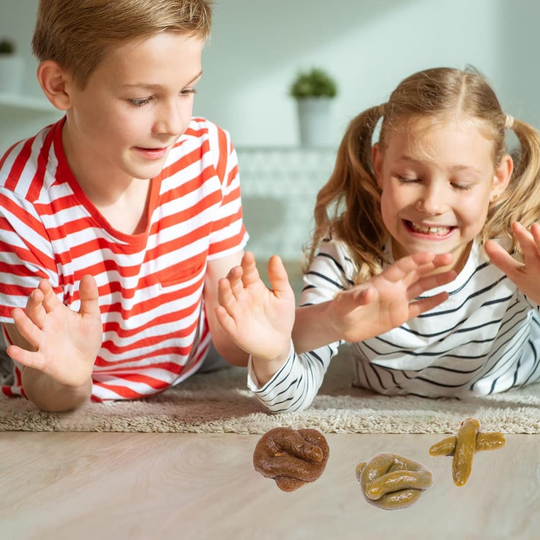 WeddHuis Cacche Finte, 6 Pezzi Merdaccia Finta Cacca Finta Realistica, Merda Finta Cacca Vera, Viene Fornito Con Borsa, Adatto Per Il Primo Di Aprile Di Halloween