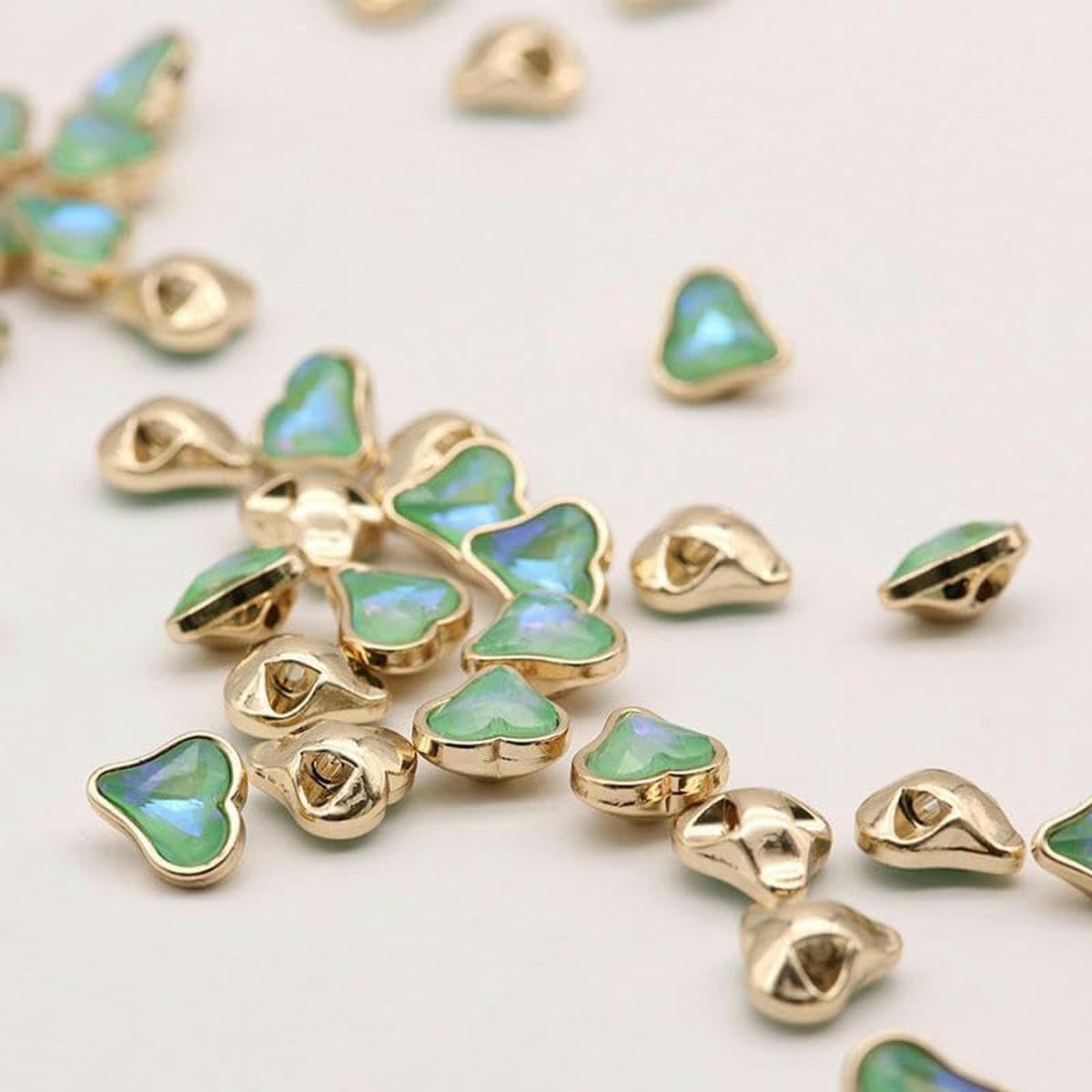 11 mm 50 pezzi serie cuore pesca CRYSTAL bottoni a forma di cuore dorato con strass in metallo per cucire bottoni con gambo strass-cuore CRYSTAL rosso-50 pezzi 11 mm