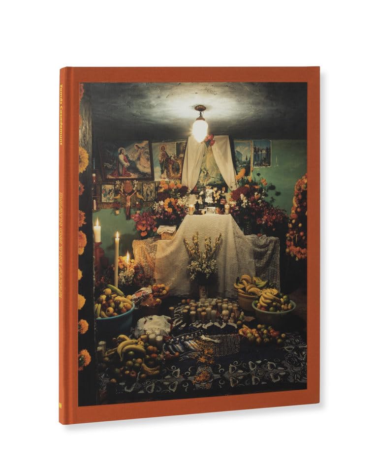 La muerte en el altar le livre idéal pour vos soirées lecture
