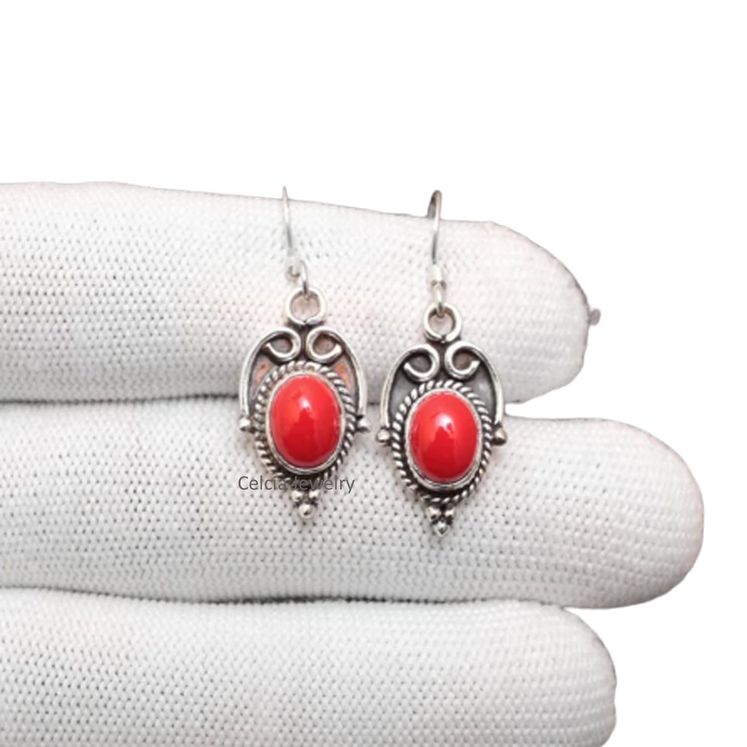 Pendientes colgantes de plata de ley 925 maciza para mujer, piedras preciosas ovaladas de coral rojo auténtico, pendientes hermosos hechos a mano increíbles para ella
