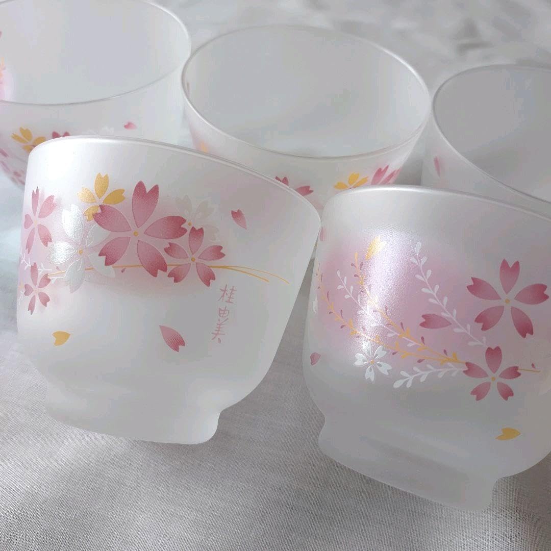 Amazon | 夏用 冷茶湯呑み 桂由美 桜 5客 | ノーブランド品