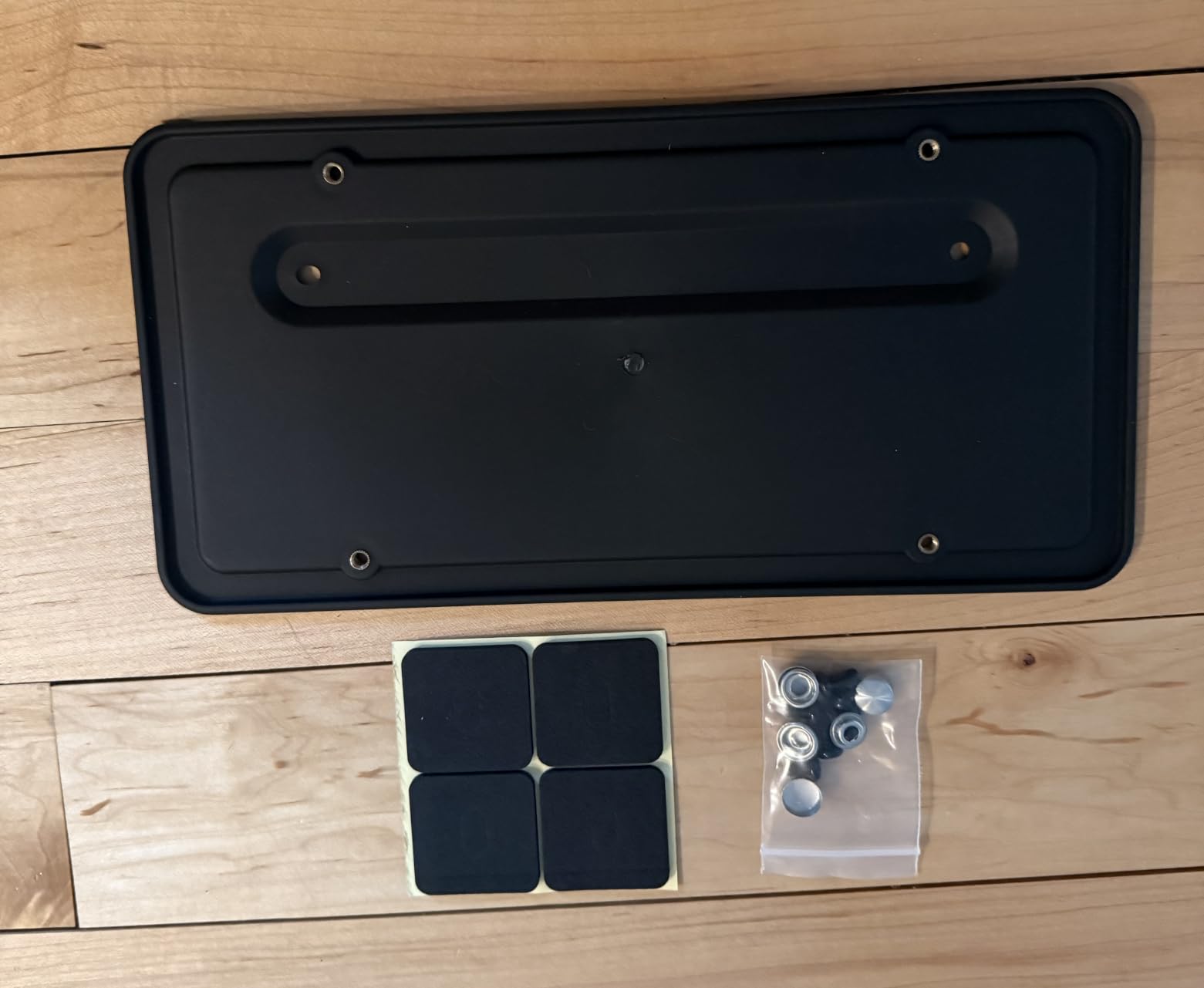 Tesla Model Y Juniper Front License Plate Bracket (2026) | Lockable No Drill License Plate Mount Kit with Anti-Theft Features