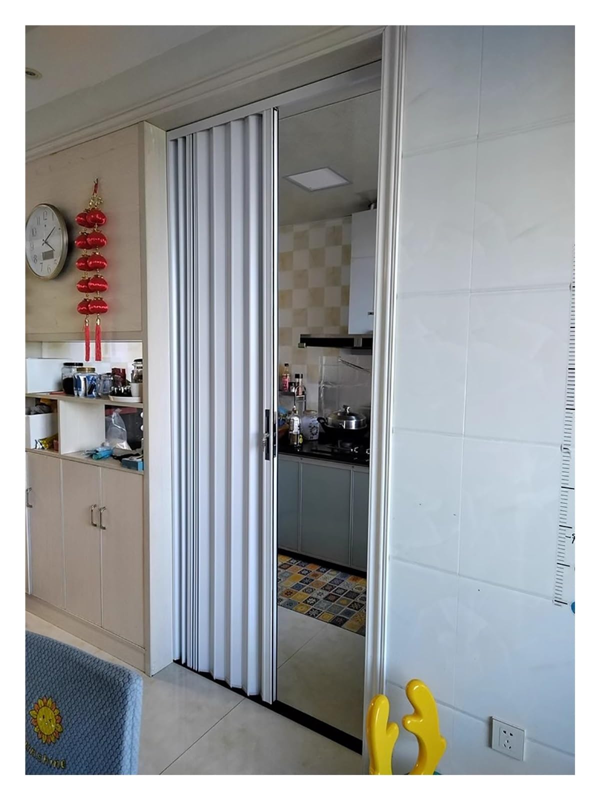 Yllffll White Concertina Doors Internal With Key, Bi-Fold Aluminum Waterproof Folding Door Sliding Door Indoor Open Kitchen, Dining Room/Pantry Temporary Door Room Divider(Wxh 24X80in/61X203cm)
