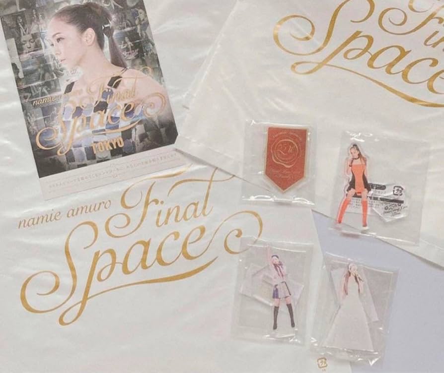 安室奈美恵　限定ガチャdocomo全32種コンプリートセット 安室奈美恵 限定ガチャdocomo全32種コンプリートセット 【公式通販】