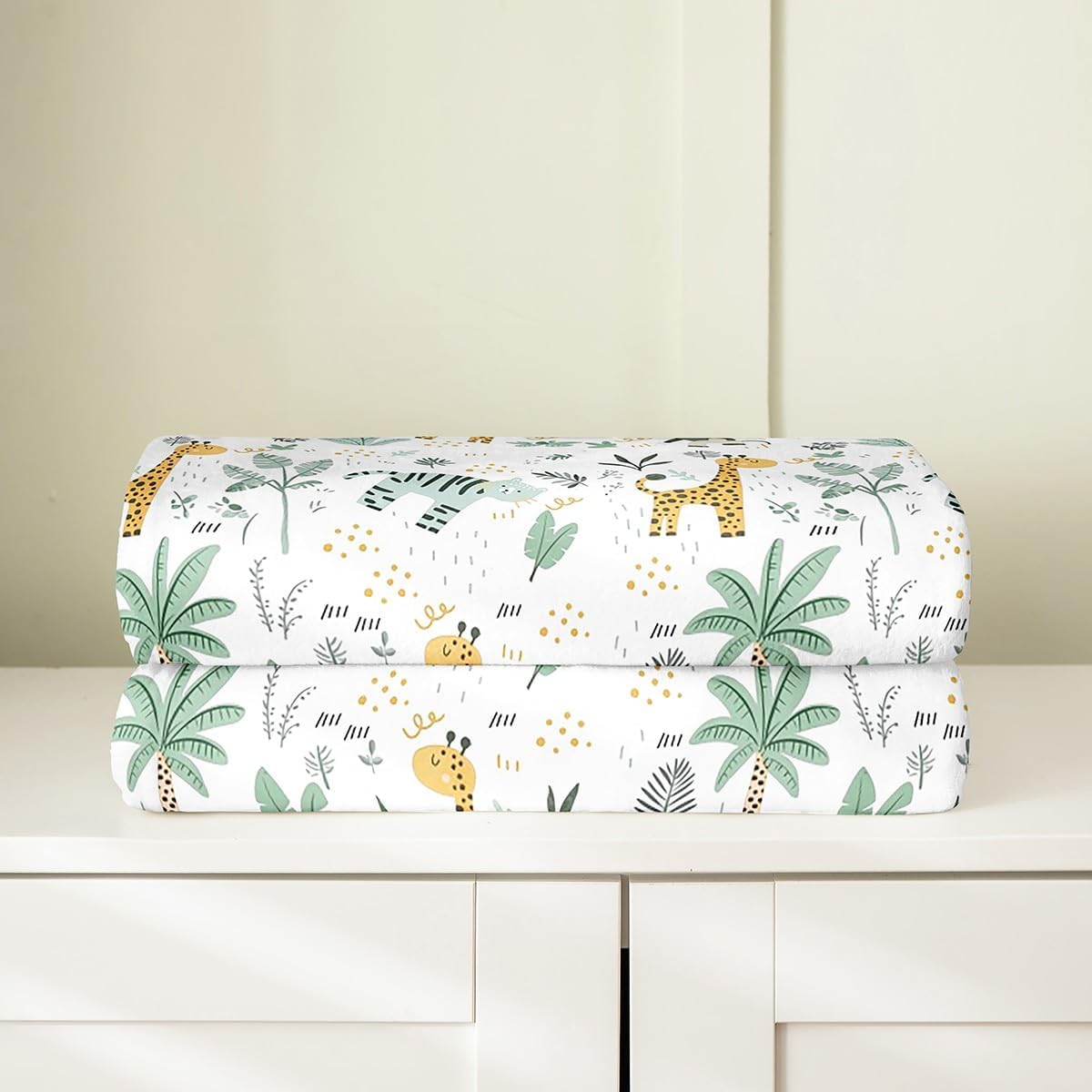 Erosebridal Cute Giraffe Blanket Twin 60x80, Kawaii Cat Kitten Throw Blanket For Kids Girls Boys, Cartoon Deer Animals Soft Fleece Blanket For Sofa Bed Couch, Coconut Tree Botanical Cozy Fuzzy Blanket