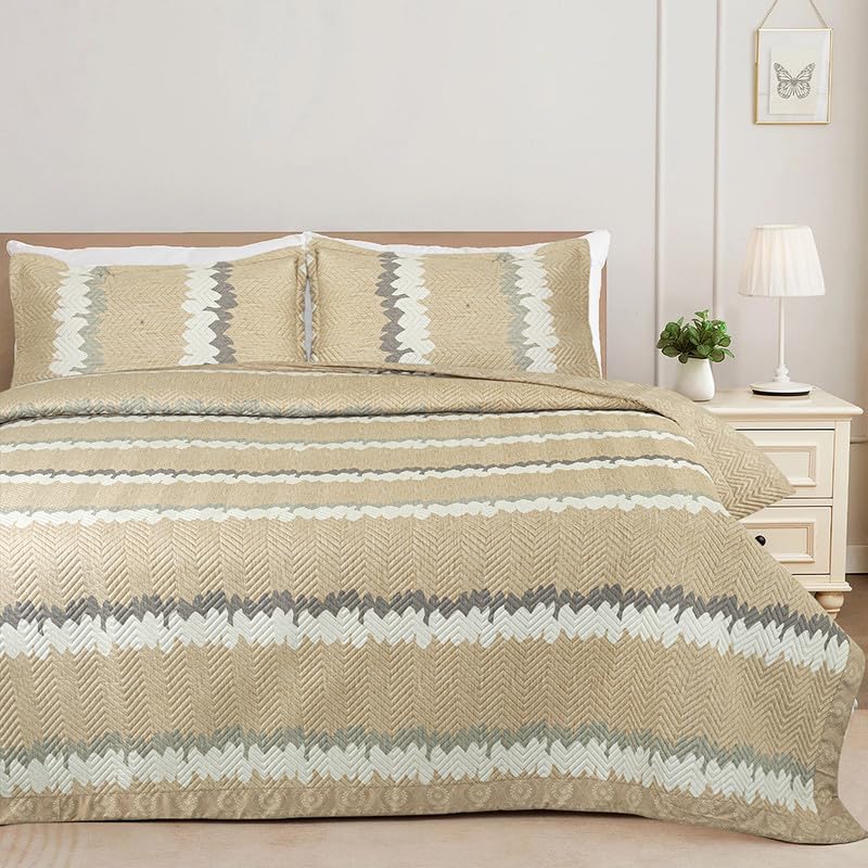 Image of BSB Home Furnistitchs Cotton Feel Quilted Ultrasonic Bedcover Bedsheet Quilt Bedspread with 2 King Size Pillow Covers 90 x 100 inches / 228 x 252 cms - Decorative Bed Cover King Size (Brown Texture)