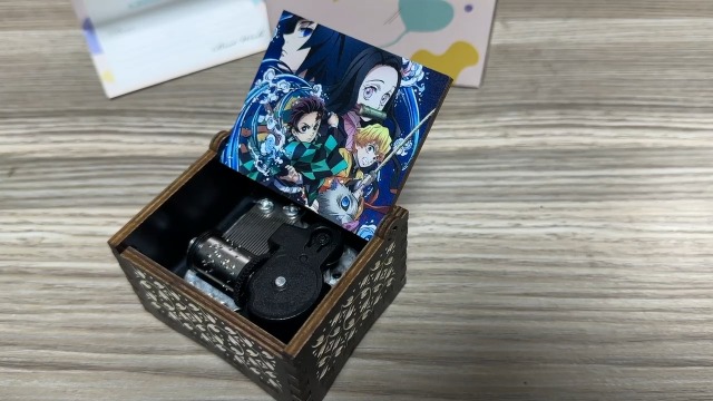 Amazon.com: Pursuestar DemonSlayer Merch Wind Up Music Box