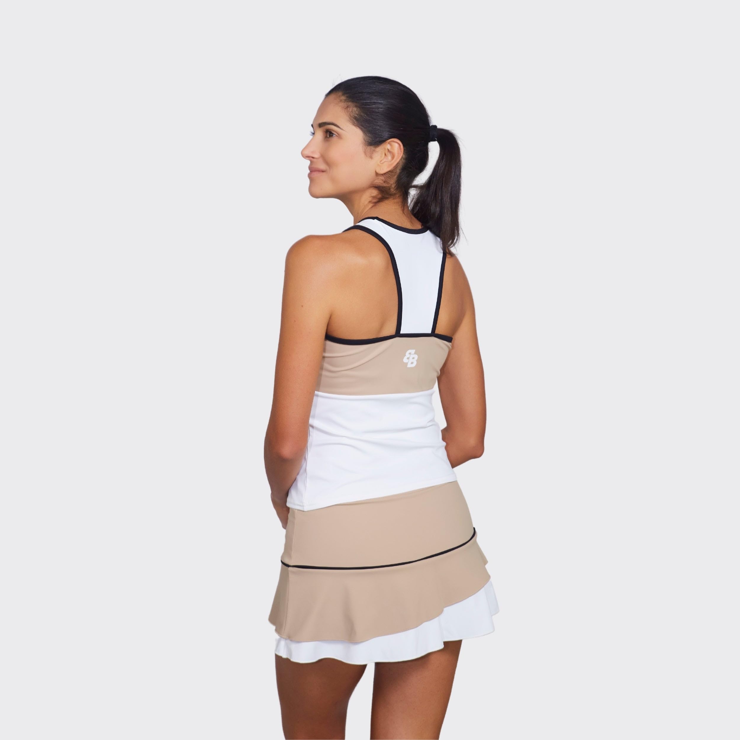 BB by Belén Berbel Falda Kali Beige Mujer | Deportiva para pádel, Tenis, Pickleball y Gimnasio, Ropa técnica Ligera, Transpirable y elástica