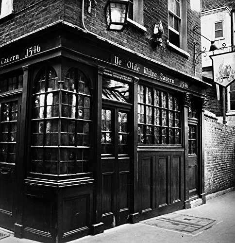 London Tavern Nexterior View Of Ye Olde Mitre Tavern In London England Poster Print by (18 x 24)