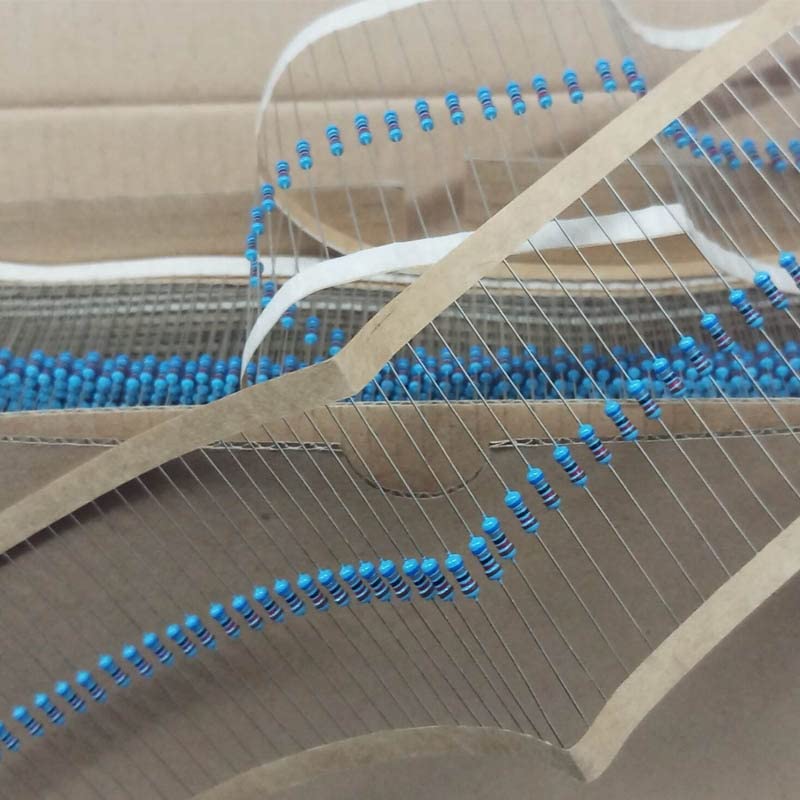 1000pcs 100Values ​​Ogni resistore del Film in Metallo 10pcs Kit Assortito 1% 1W (Kit Assortito (1 Ohm ~ 1m Ohm Capacitor Range) (Resistance : Without Box)